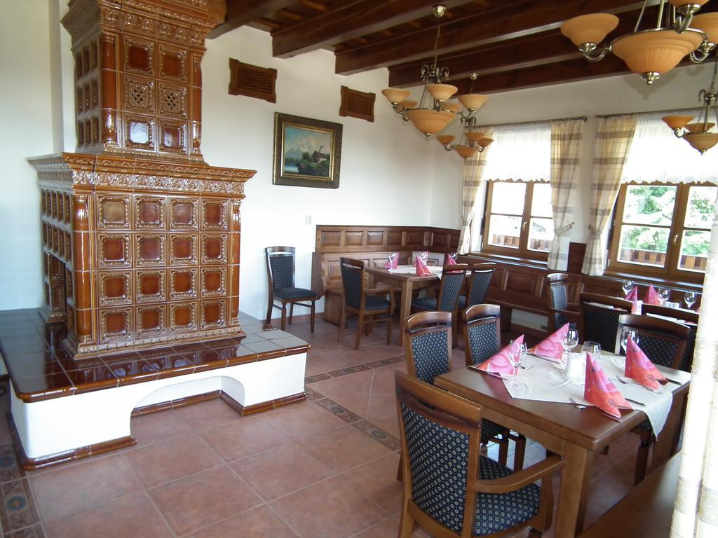 קבילדה Hotel Alpska Vyhlidka מראה חיצוני תמונה